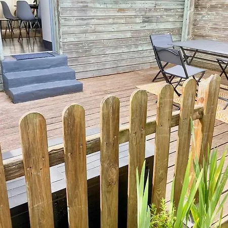 Maison Bord De Avec Terrasse - Riva Bella *